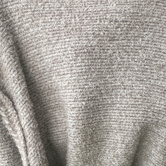 Barefoot Dreams CozyChic Lite Circle Cardi - Picture 7 of 7
